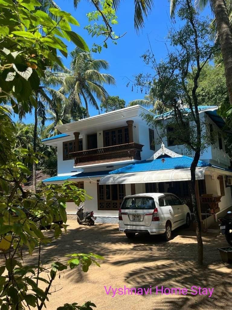 Vyshnavi Home Stay Thanniyam Экстерьер фото